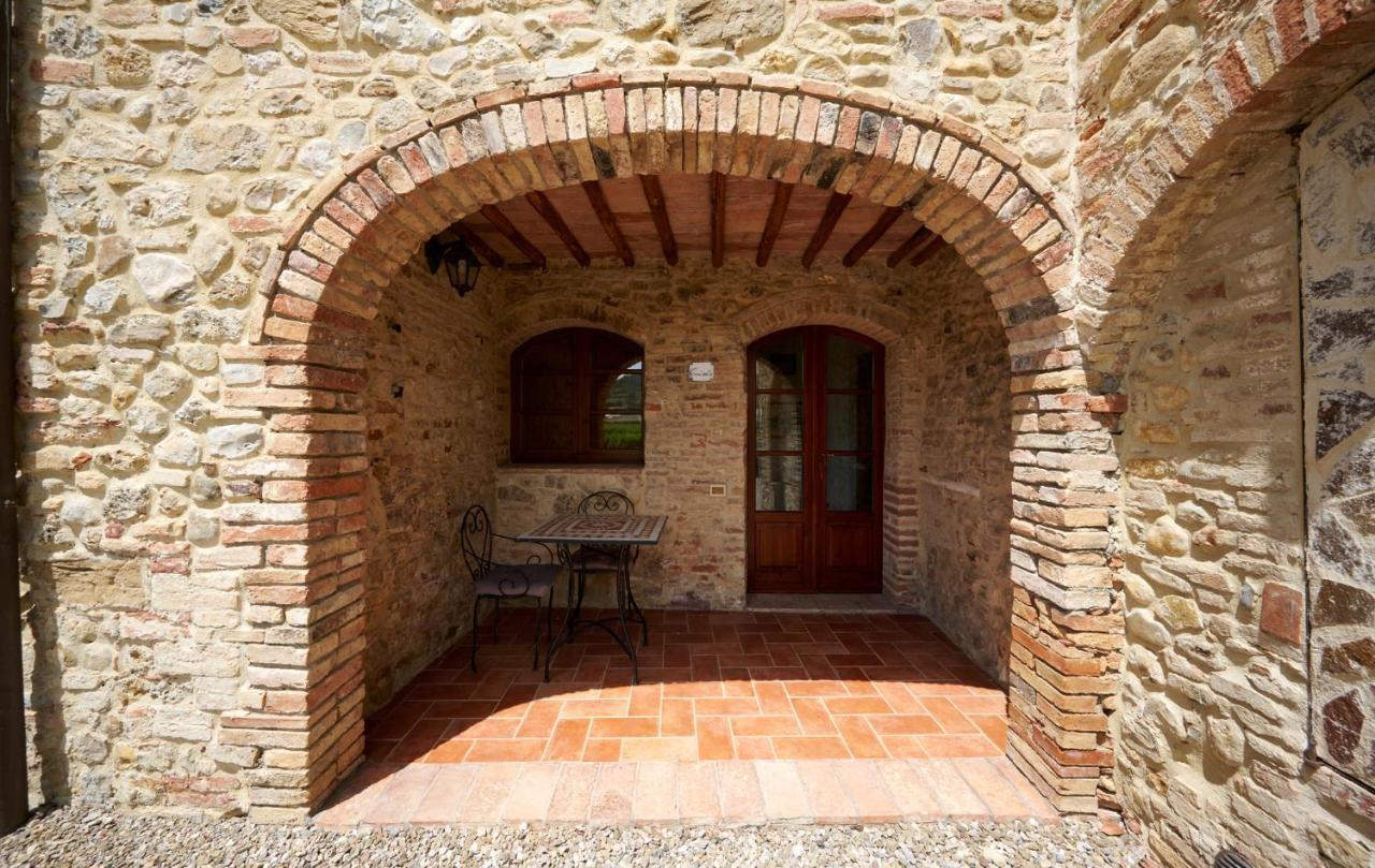 Agriturismo La Peschiera Casole d'Elsa Exterior photo