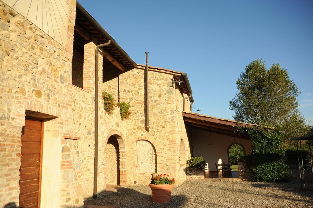 Agriturismo La Peschiera Casole d'Elsa Exterior photo